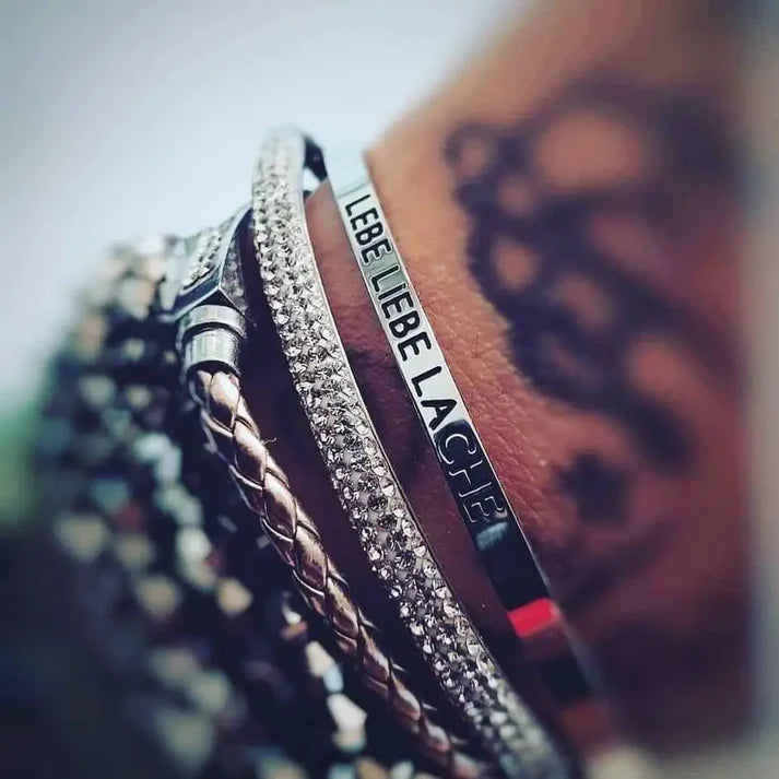 Mantraarmreif - LEBE LIEBE LACHE