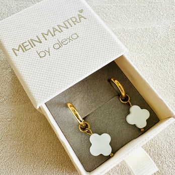 Hoop - Ohrringe mit Kleeblatt aus Perlmutt